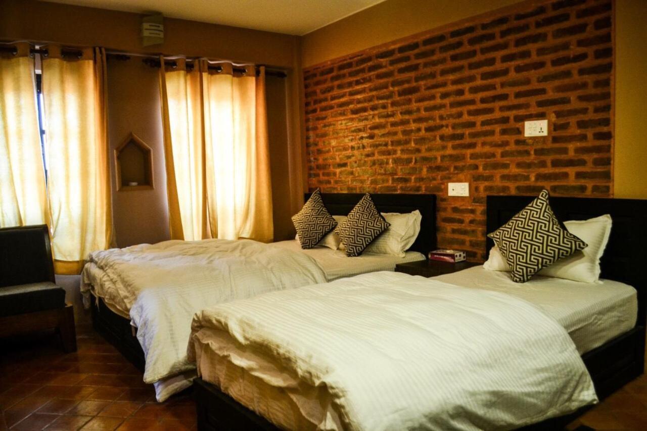 Bhaktapur Home Bagian luar foto