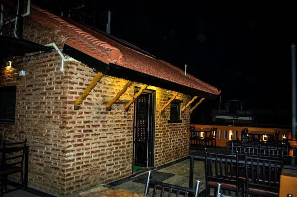 Bhaktapur Home Bagian luar foto
